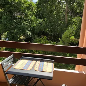 Appartement Grand Vue Sur La Rivière De L'aven Et Le Bois D’amour France