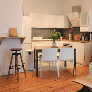  Appartement Hotegam Agency, 70 Rue Thiers Championnet, Close Sncf, New & Design, 2 Bedrooms, 1 Office France